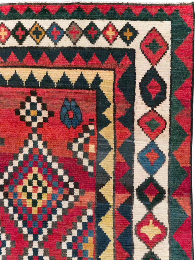 Vintage Persian Gabbeh Accent Rug, No.30476 - Galerie Shabab