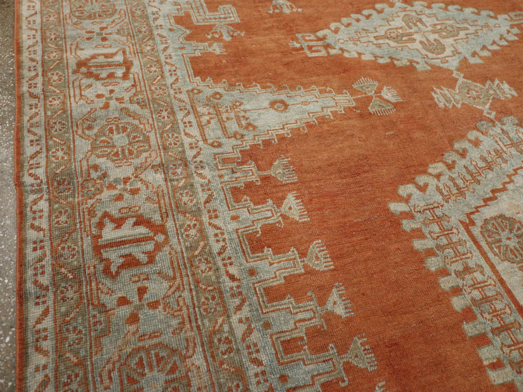 Vintage Persian Veece Small Room Size Carpet, No.30477 - Galerie Shabab