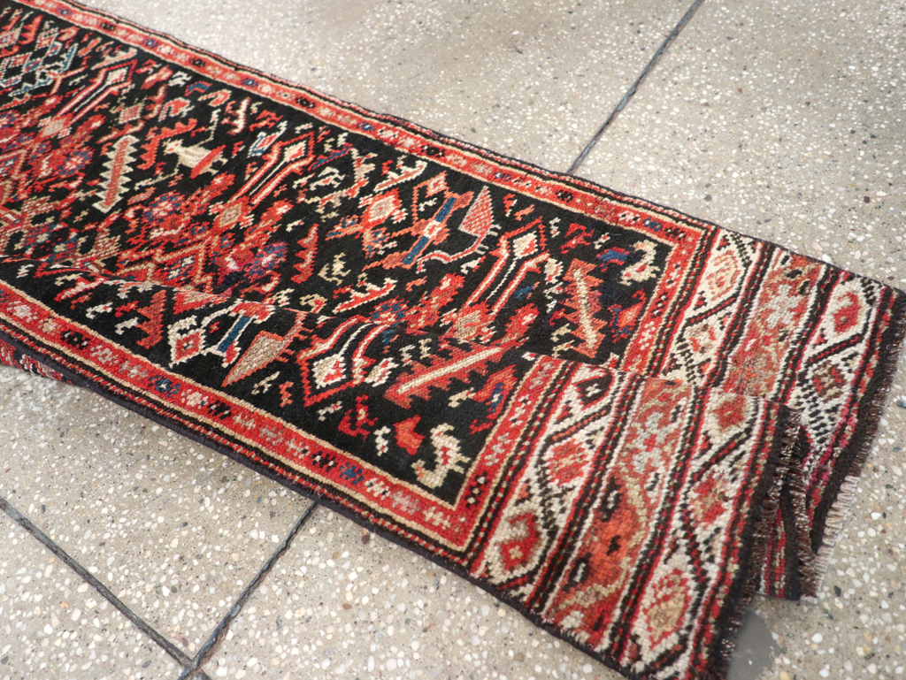 Antique Persian Kurdish Runner, No.30490 - Galerie Shabab