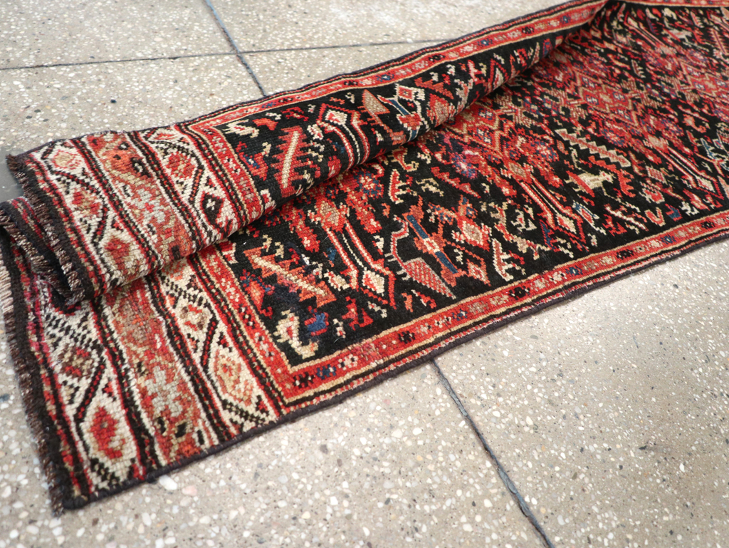 Antique Persian Kurdish Runner, No.30490 - Galerie Shabab