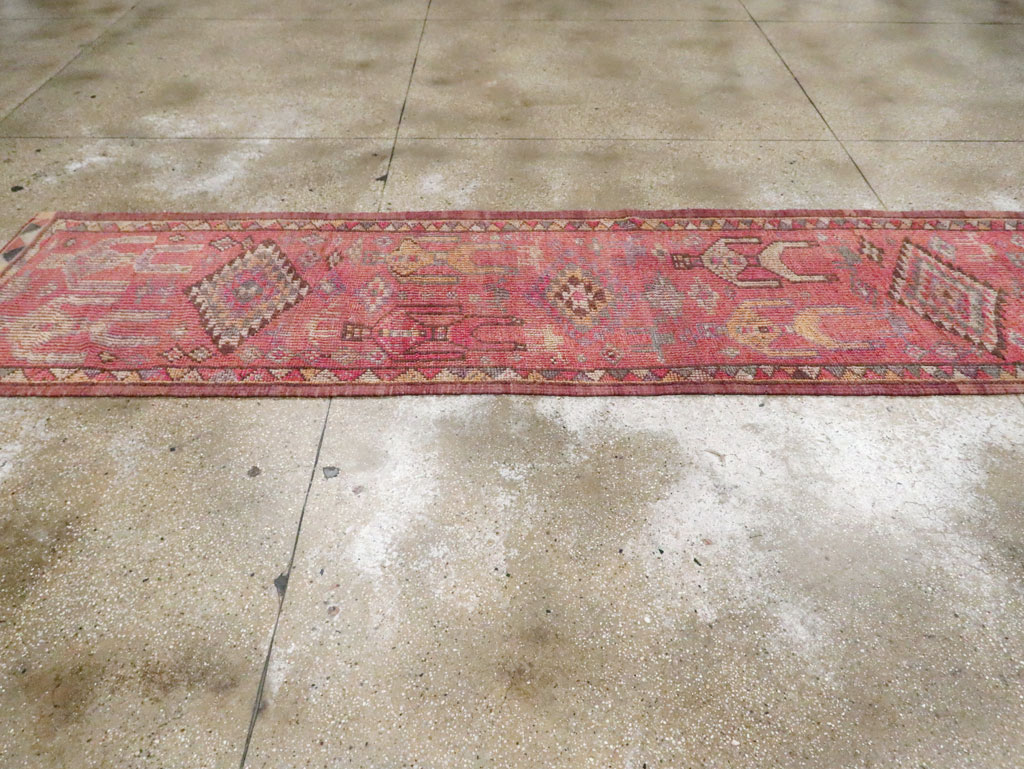 Vintage Turkish Anatolian Pictorial Runner, No.30492 - Galerie Shabab