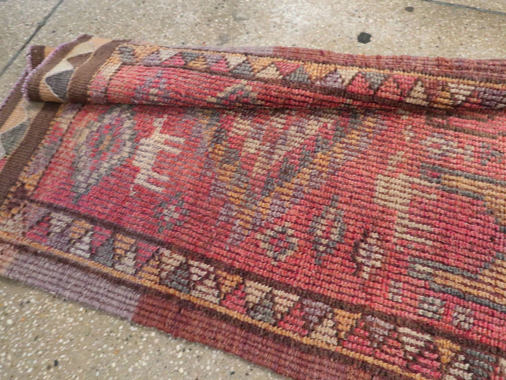 Vintage Turkish Anatolian Pictorial Runner, No.30492 - Galerie Shabab