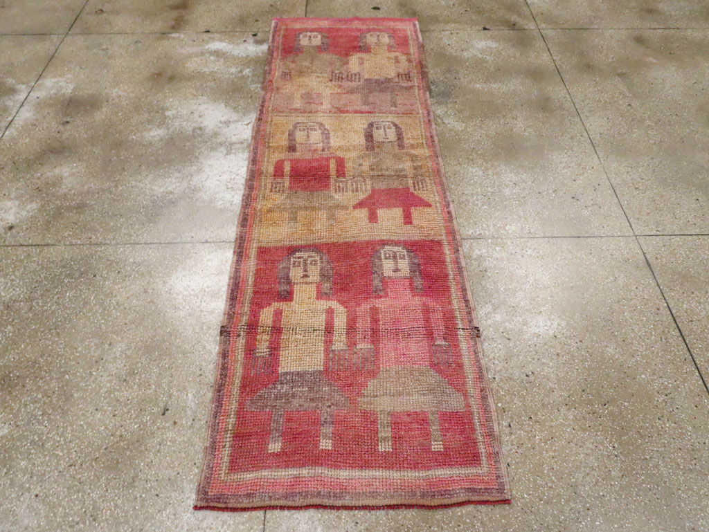 Vintage Turkish Anatolian Pictorial Runner, No.30494 - Galerie Shabab
