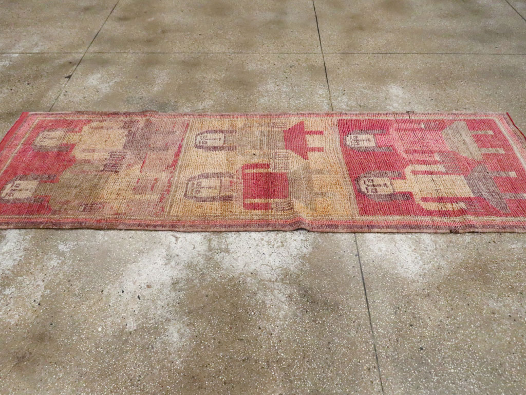 Vintage Turkish Anatolian Pictorial Runner, No.30494 - Galerie Shabab