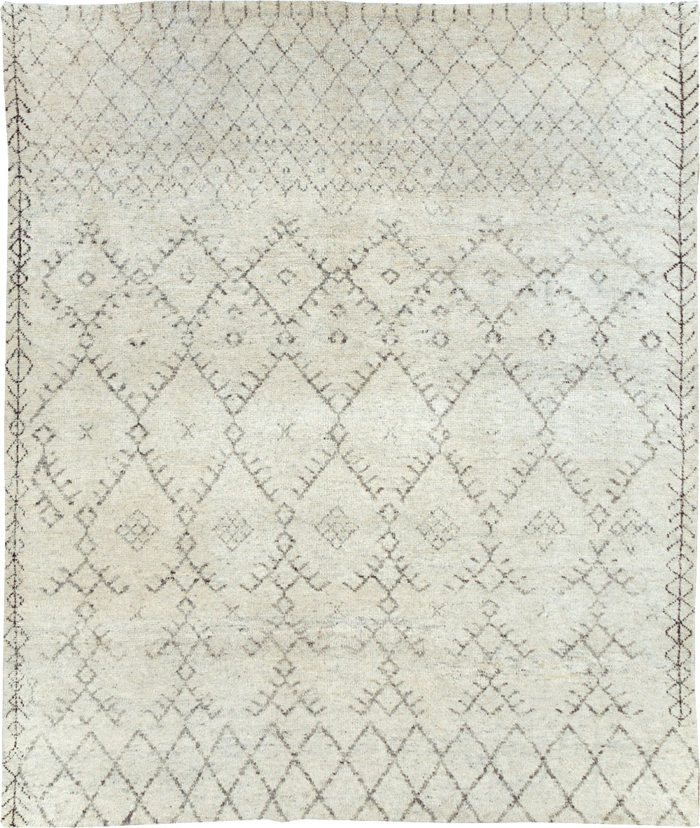 Contemporary Moroccan Small Room Size Carpet, No.30498 - Galerie Shabab