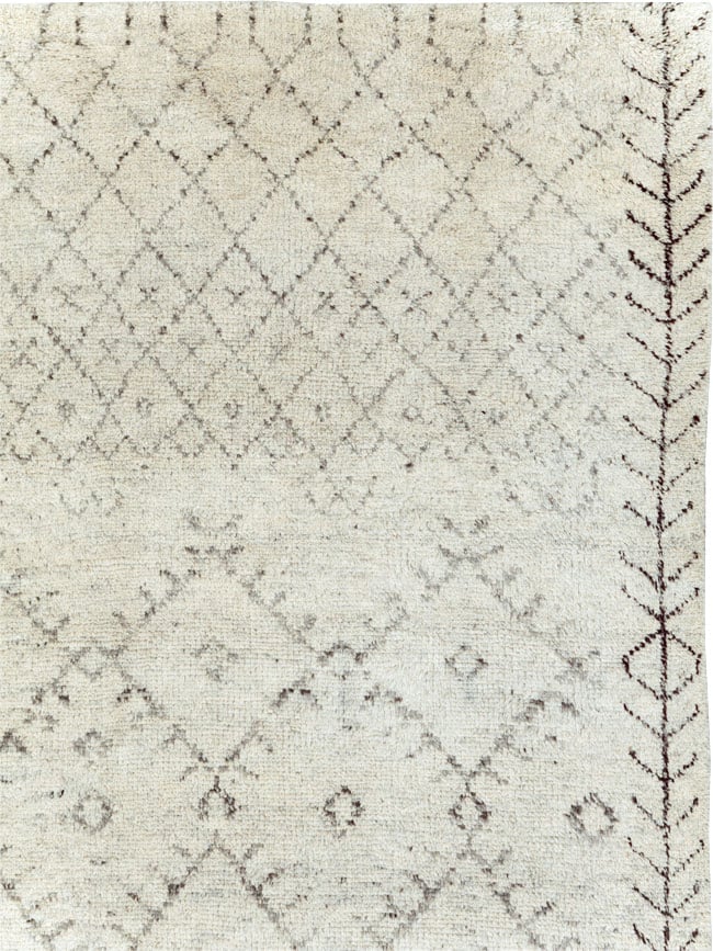 Contemporary Moroccan Small Room Size Carpet, No.30498 - Galerie Shabab