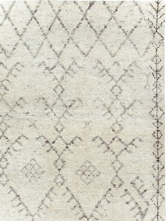 Contemporary Moroccan Small Room Size Carpet, No.30498 - Galerie Shabab