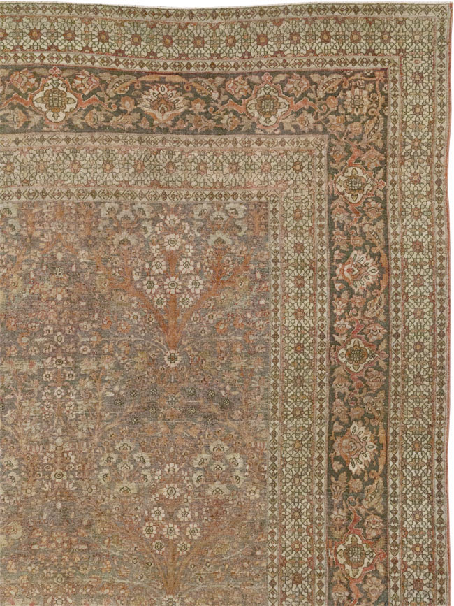 Antique Persian Isfahan Large Carpet, No.30507 - Galerie Shabab