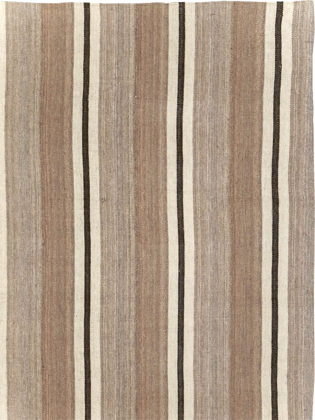 Contemporary Turkish Flatweave Kilim Room Size Carpet, No.30511 - Galerie Shabab