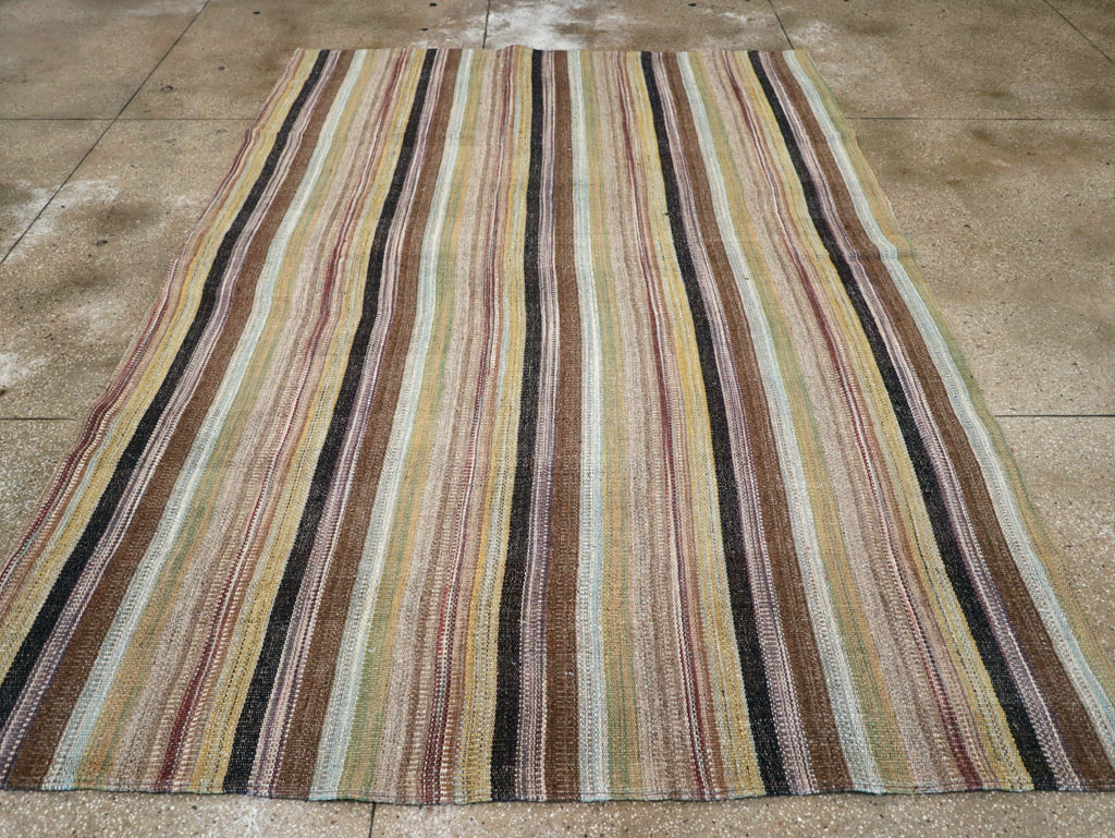 Modern Persian Flatweave Kilim Room Size Carpet, No.30513 - Galerie Shabab