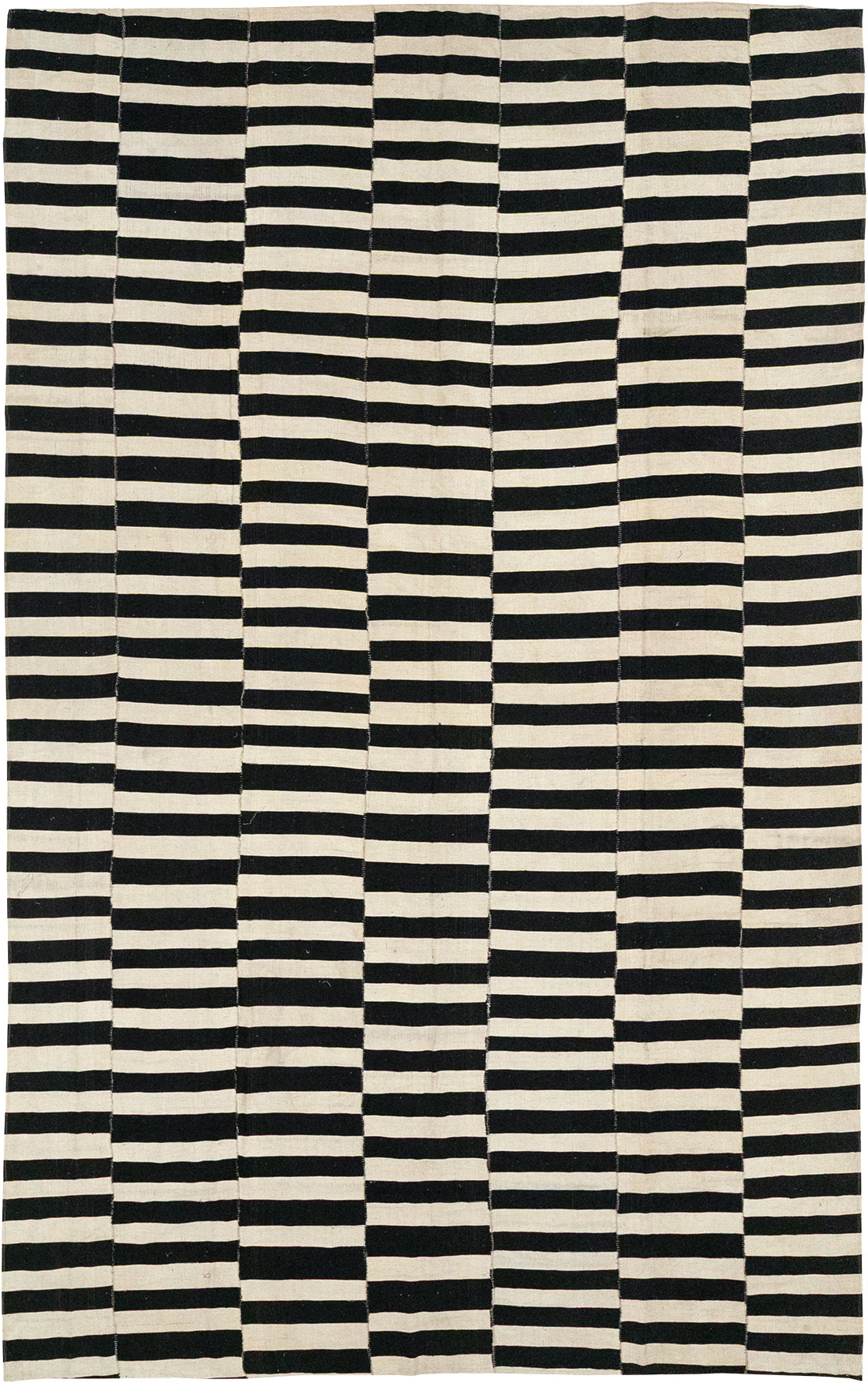 Modern Persian Flatweave Kilim Room Size Carpet, No.30517 - Galerie Shabab