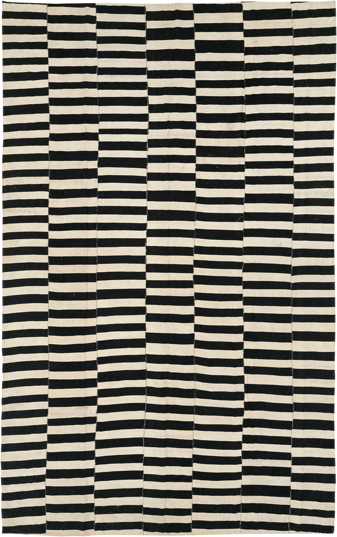 Modern Persian Flatweave Kilim Room Size Carpet, No.30517 - Galerie Shabab