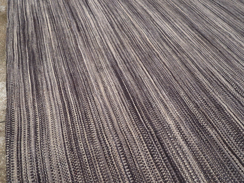 Modern Turkish Flatweave Kilim Room Size Carpet, No.30518 - Galerie Shabab