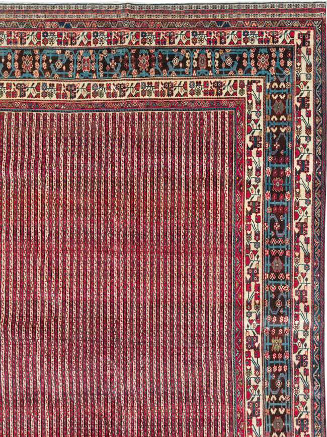 Vintage Persian Qashqai Oversize Carpet, No.30521 - Galerie Shabab