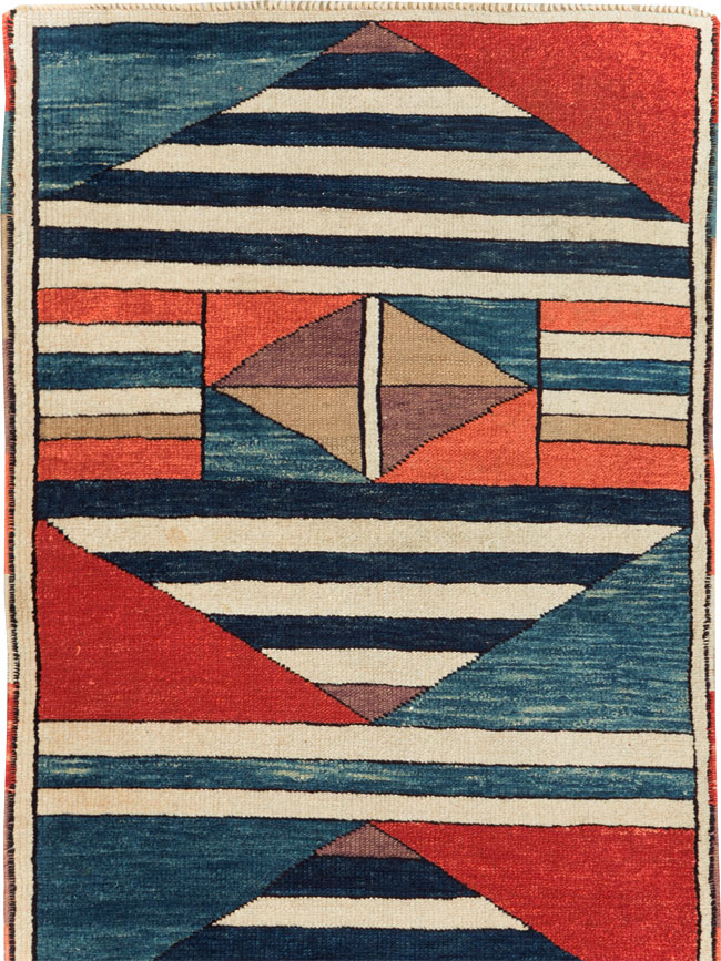Contemporary Turkish Anatolian Runner, No.30522 - Galerie Shabab