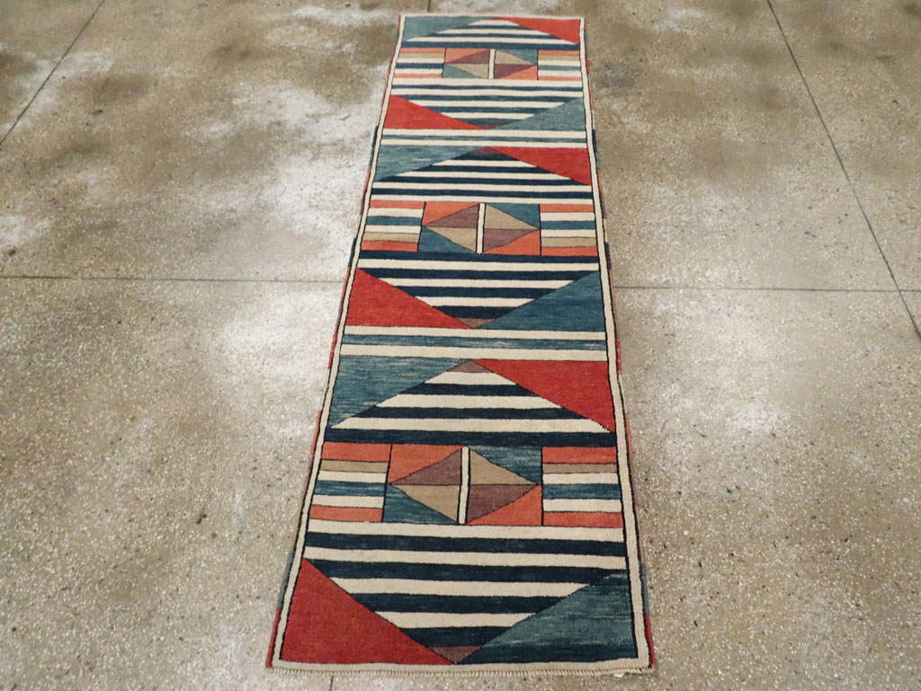 Contemporary Turkish Anatolian Runner, No.30522 - Galerie Shabab