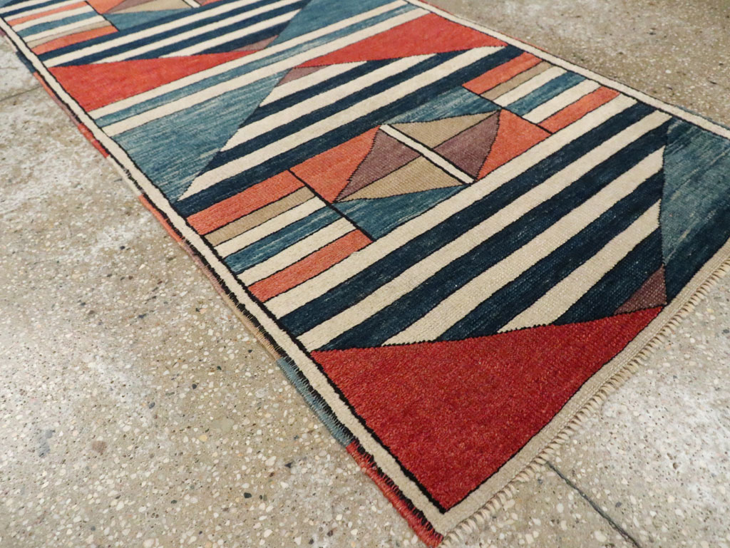 Contemporary Turkish Anatolian Runner, No.30522 - Galerie Shabab