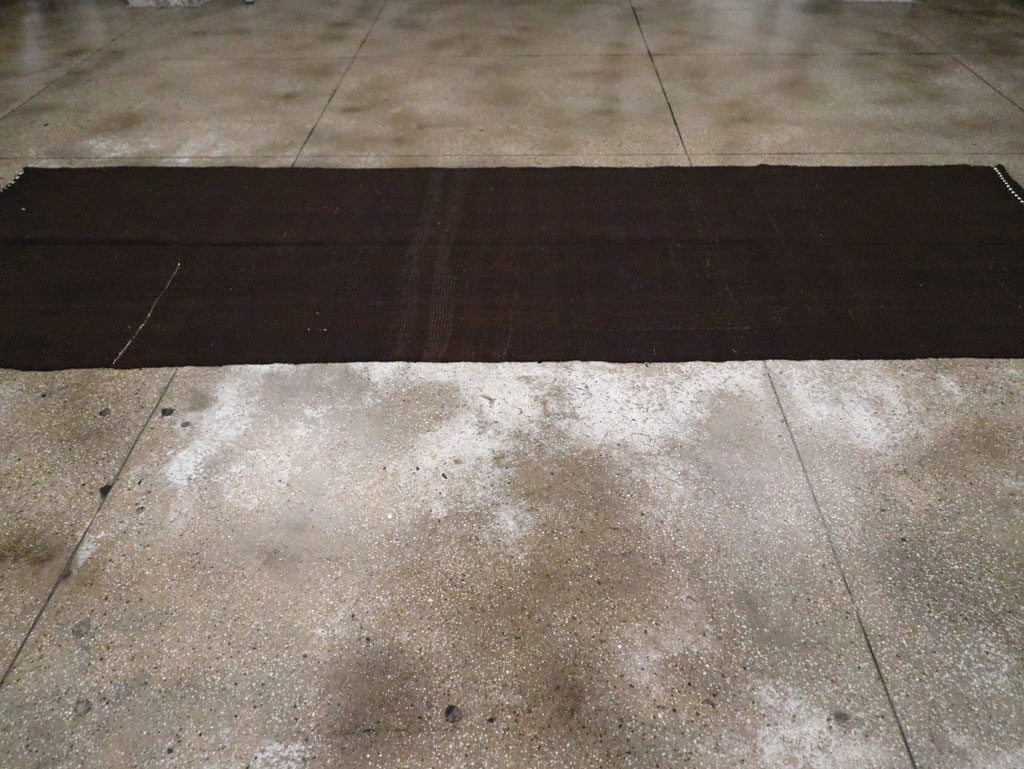 Vintage Turkish Flatweave Kilim Gallery Carpet, No.30532 - Galerie Shabab