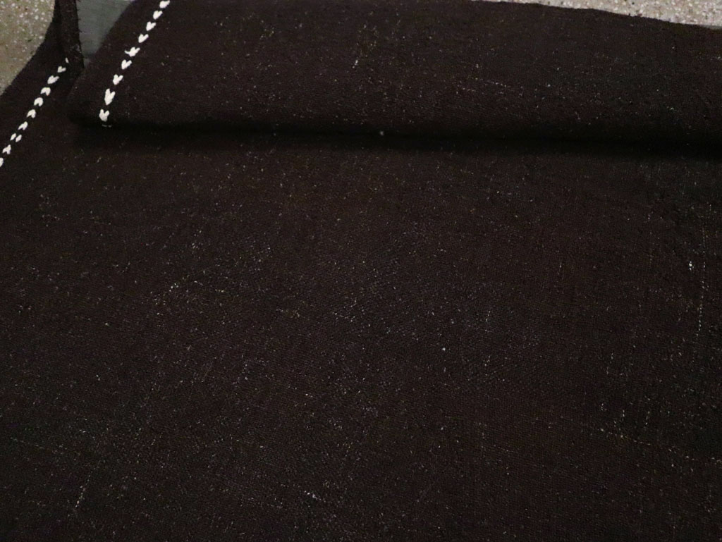 Vintage Turkish Flatweave Kilim Gallery Carpet, No.30532 - Galerie Shabab