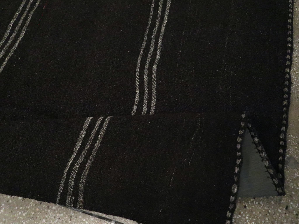 Vintage Turkish Flatweave Kilim Gallery Carpet, No.30534 - Galerie Shabab