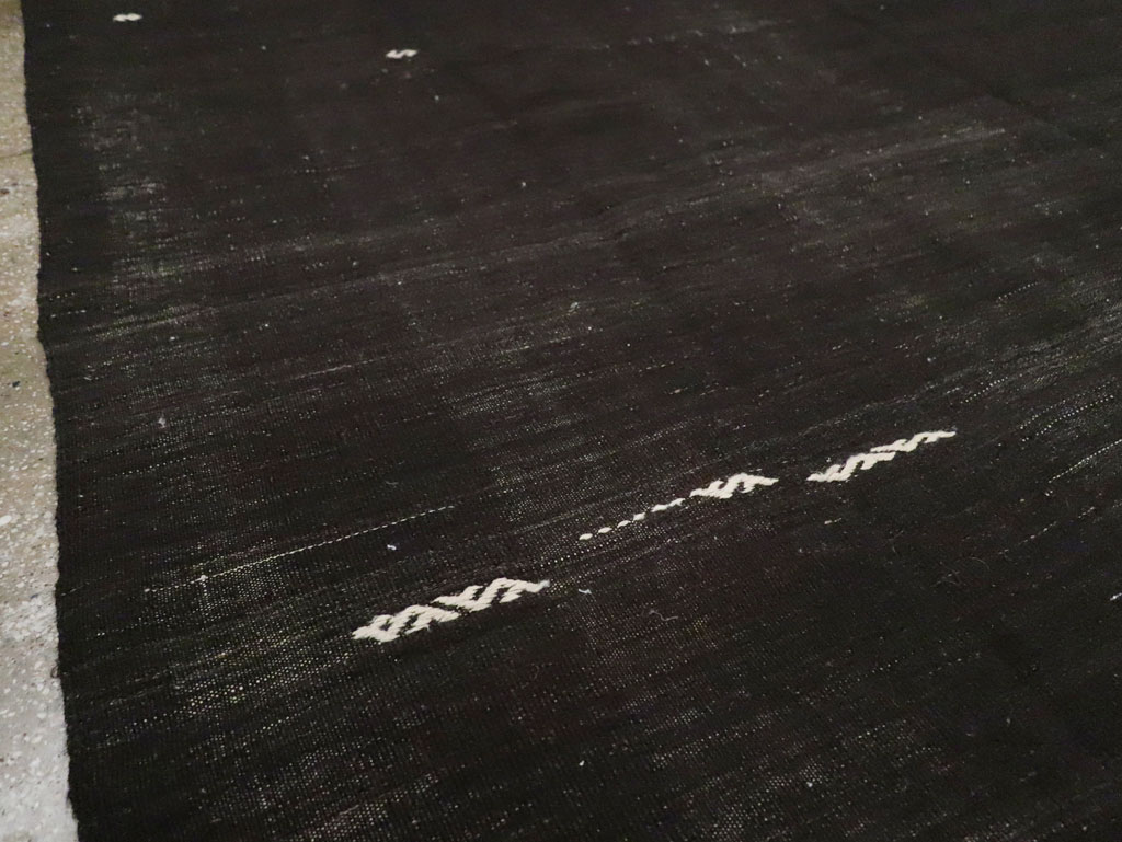 Vintage Turkish Flatweave Kilim Small Room Size Carpet, No.30535 - Galerie Shabab