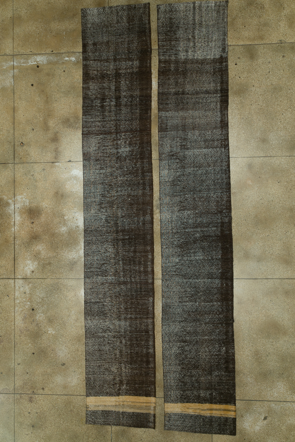 Vintage Turkish Flatweave Kilim Long Runner, No.30540 - Galerie Shabab