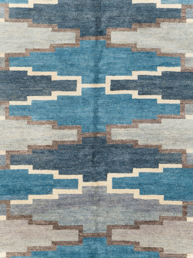 Contemporary Turkish Room Size Carpet, No.30542 - Galerie Shabab