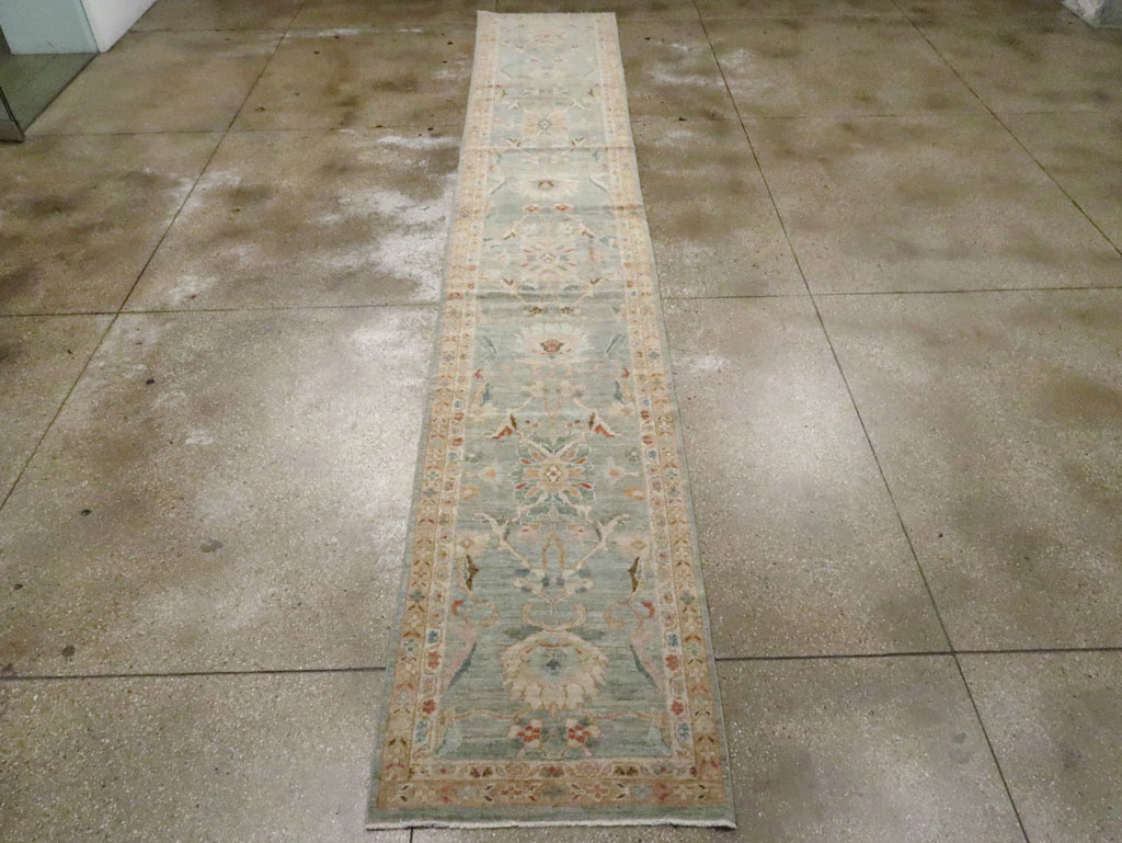Modern Persian Sultanabad Long Runner, No.30543 - Galerie Shabab