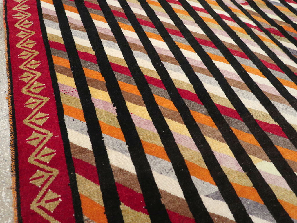 Vintage Turkish Anatolian Art Deco Style Small Room Size Carpet, No.30551 - Galerie Shabab