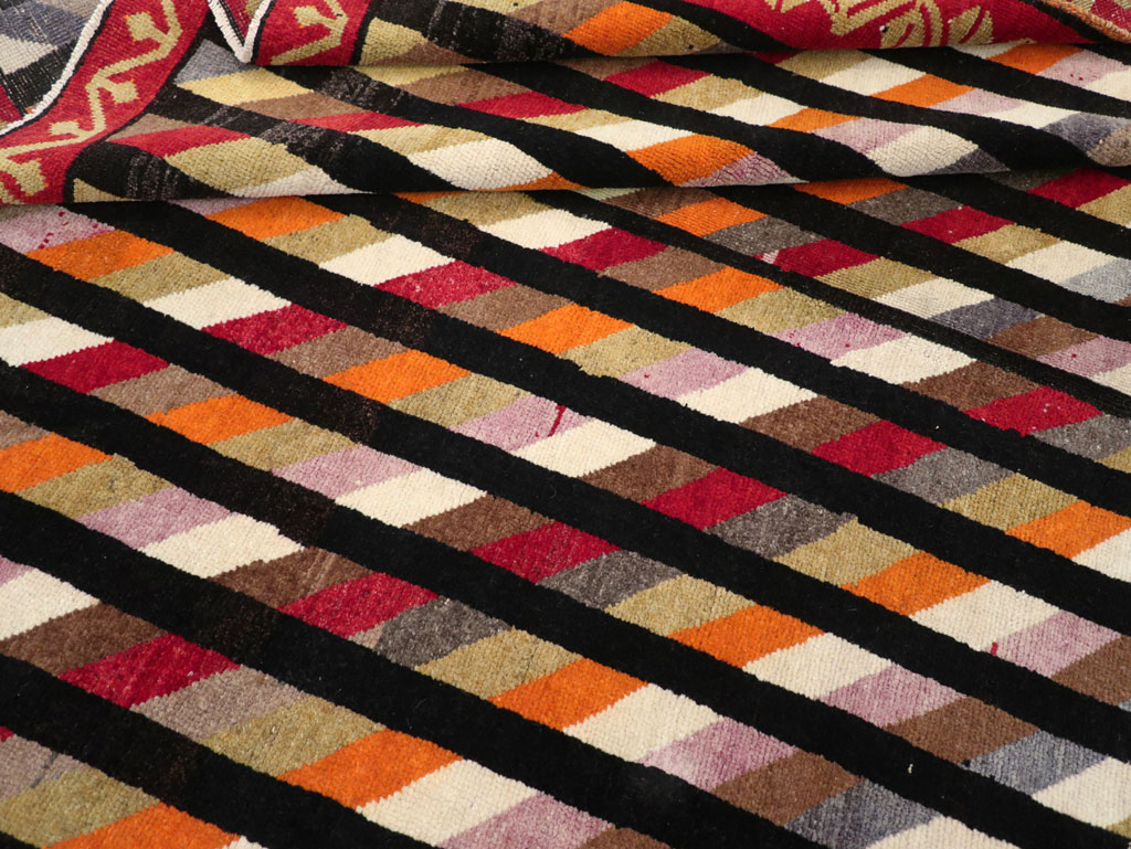 Vintage Turkish Anatolian Art Deco Style Small Room Size Carpet, No.30551 - Galerie Shabab