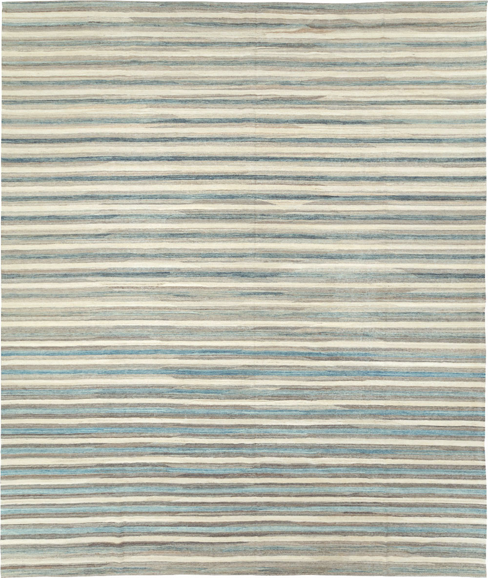 Modern Large Turkish Flatweave, No.30552 - Galerie Shabab