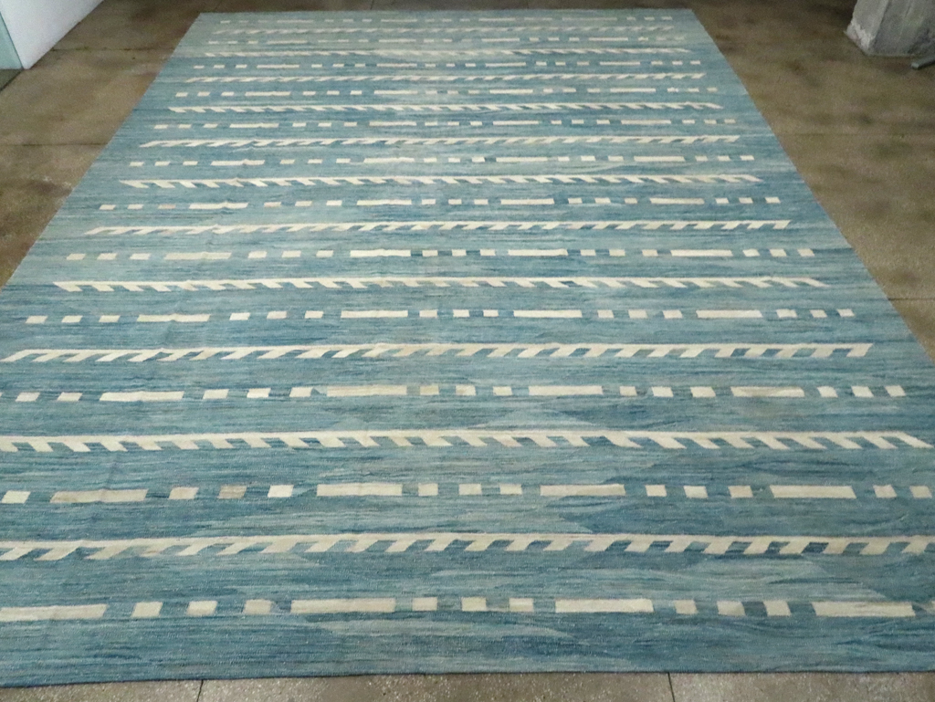 Modern Oversize Turkish Flatweave, No.30553 - Galerie Shabab