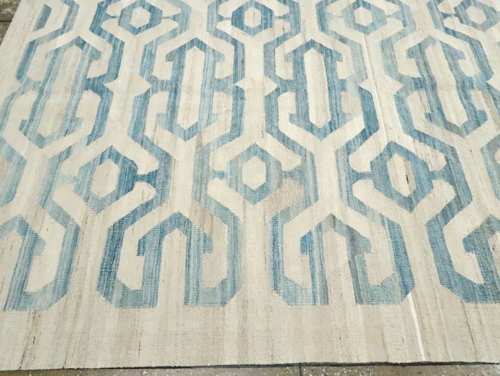 Modern Turkish Flatweave, No.30554 - Galerie Shabab