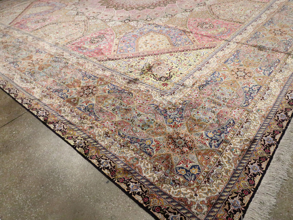 Modern Persian Silk Quom Square Oversize Carpet, No.30556 - Galerie Shabab