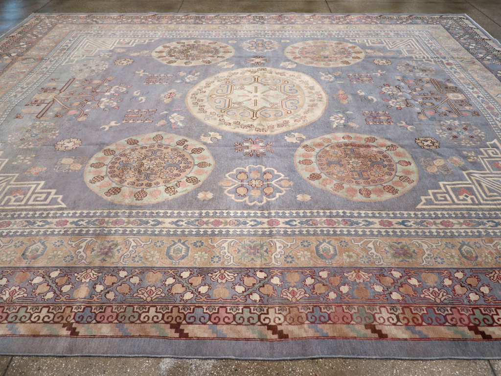 Modern East Turkestan Khotan Large Room Size Carpet, No.30559 - Galerie Shabab