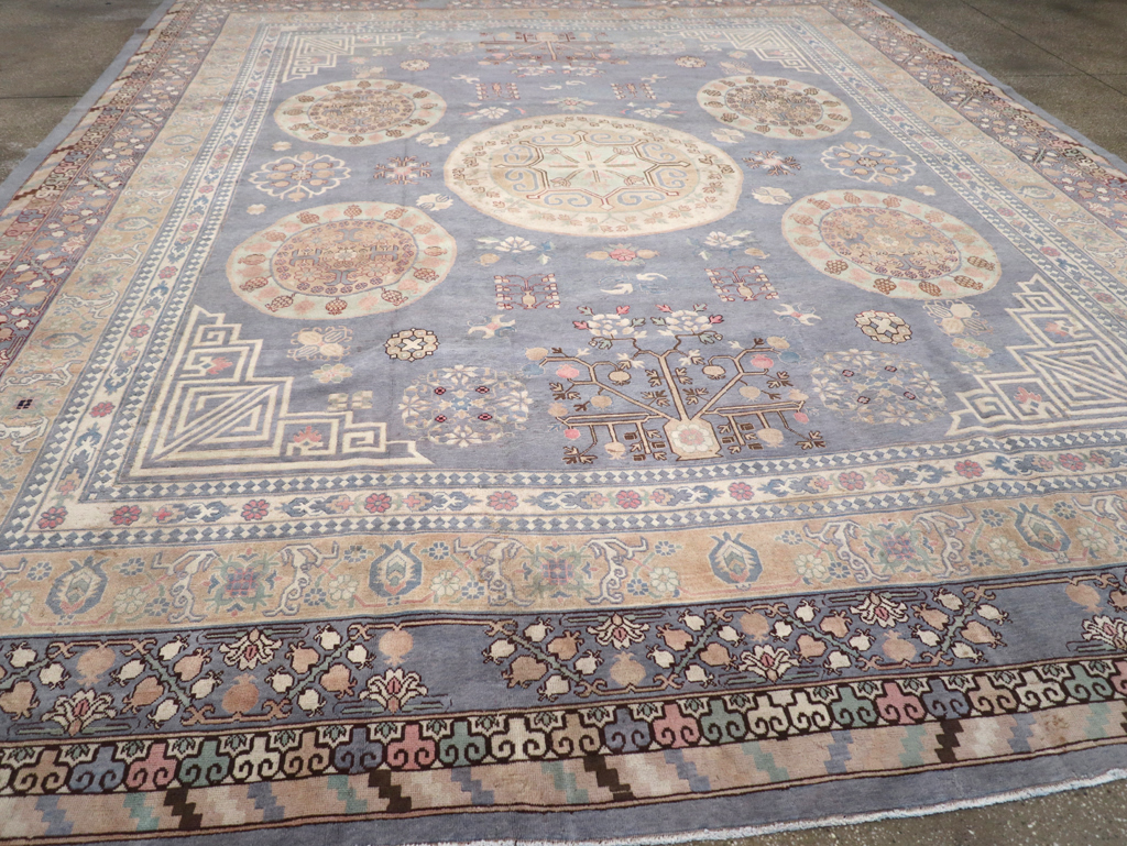 Modern East Turkestan Khotan Large Room Size Carpet, No.30559 - Galerie Shabab