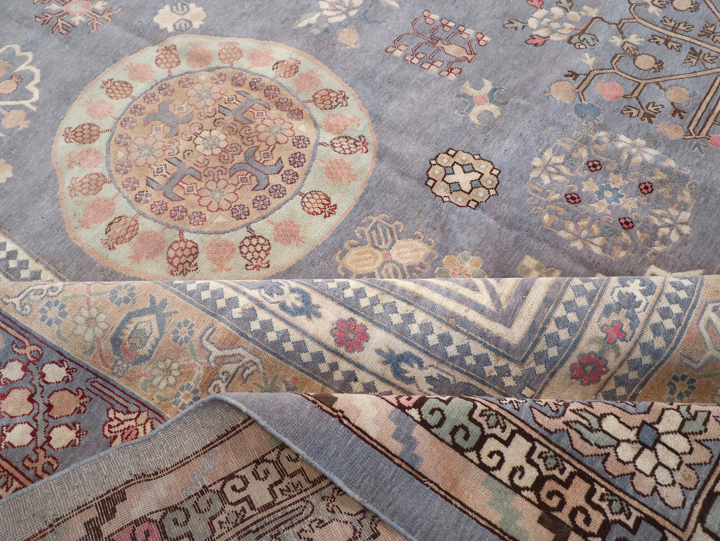 Modern East Turkestan Khotan Large Room Size Carpet, No.30559 - Galerie Shabab