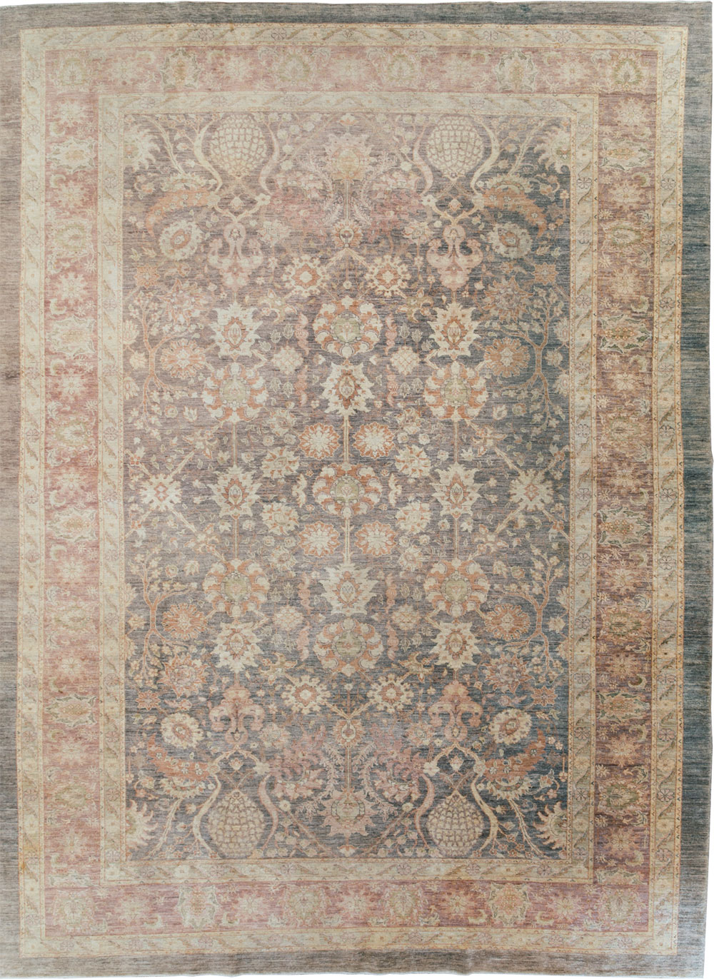 Modern Persian Sultanabad Room Size Carpet, No.30560 - Galerie Shabab