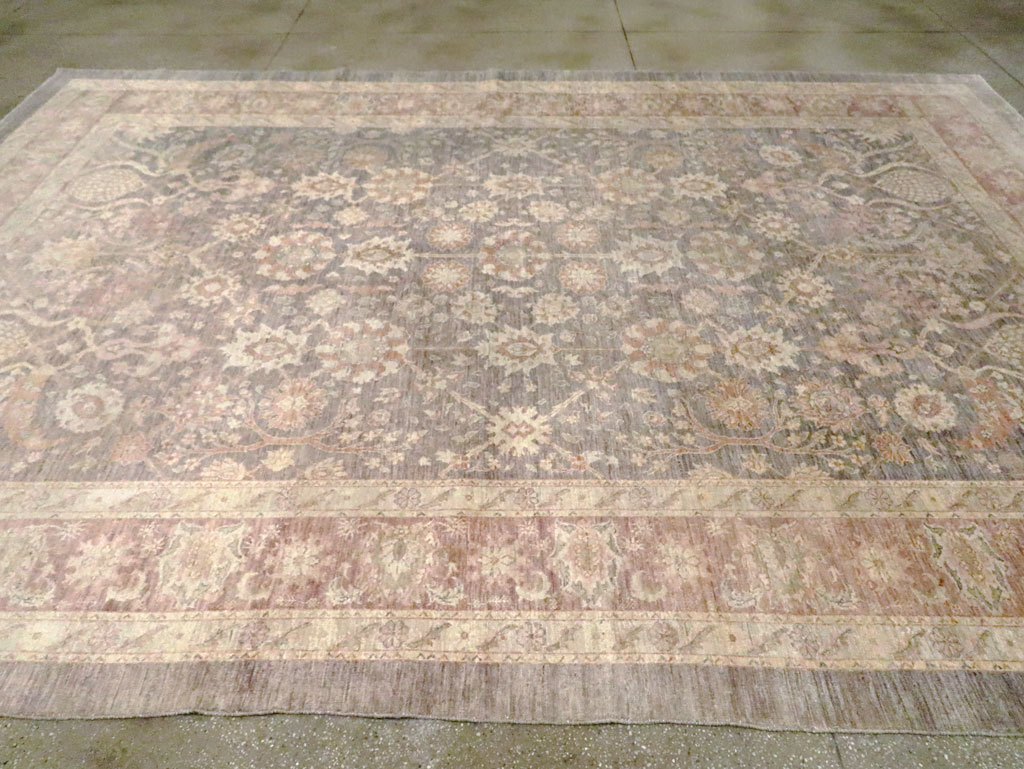 Modern Persian Sultanabad Room Size Carpet, No.30560 - Galerie Shabab
