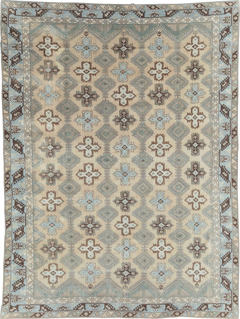 Vintage Room Size Anatolian Carpet, No.30564 - Galerie Shabab