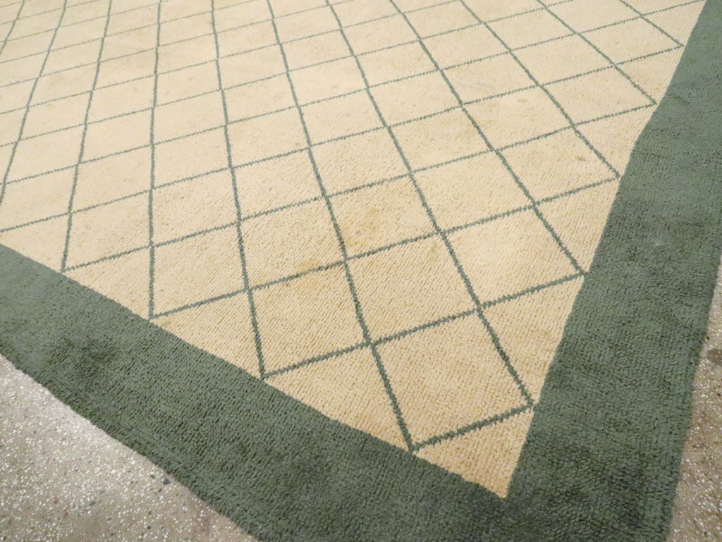 Vintage Spanish Savonnerie Square Carpet, No.30565 - Galerie Shabab