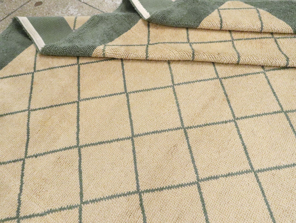 Vintage Spanish Savonnerie Square Carpet, No.30565 - Galerie Shabab