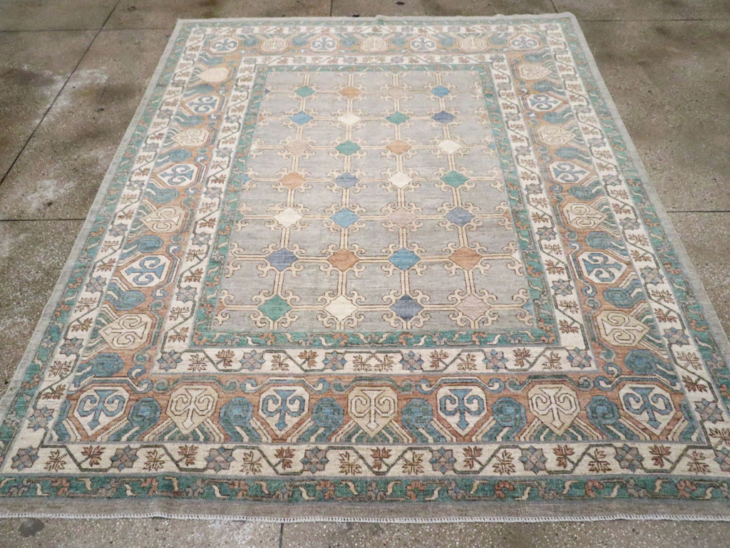 Modern Room Size Khotan Carpet, No.30570 - Galerie Shabab