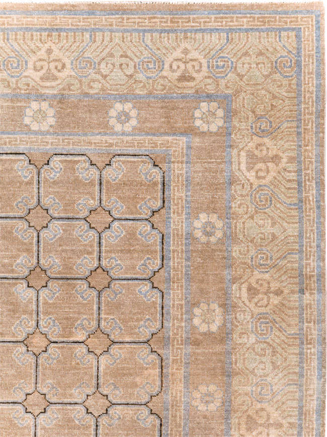 Contemporary East Turkestan Khotan Small Room Size Carpet, No.30571 - Galerie Shabab