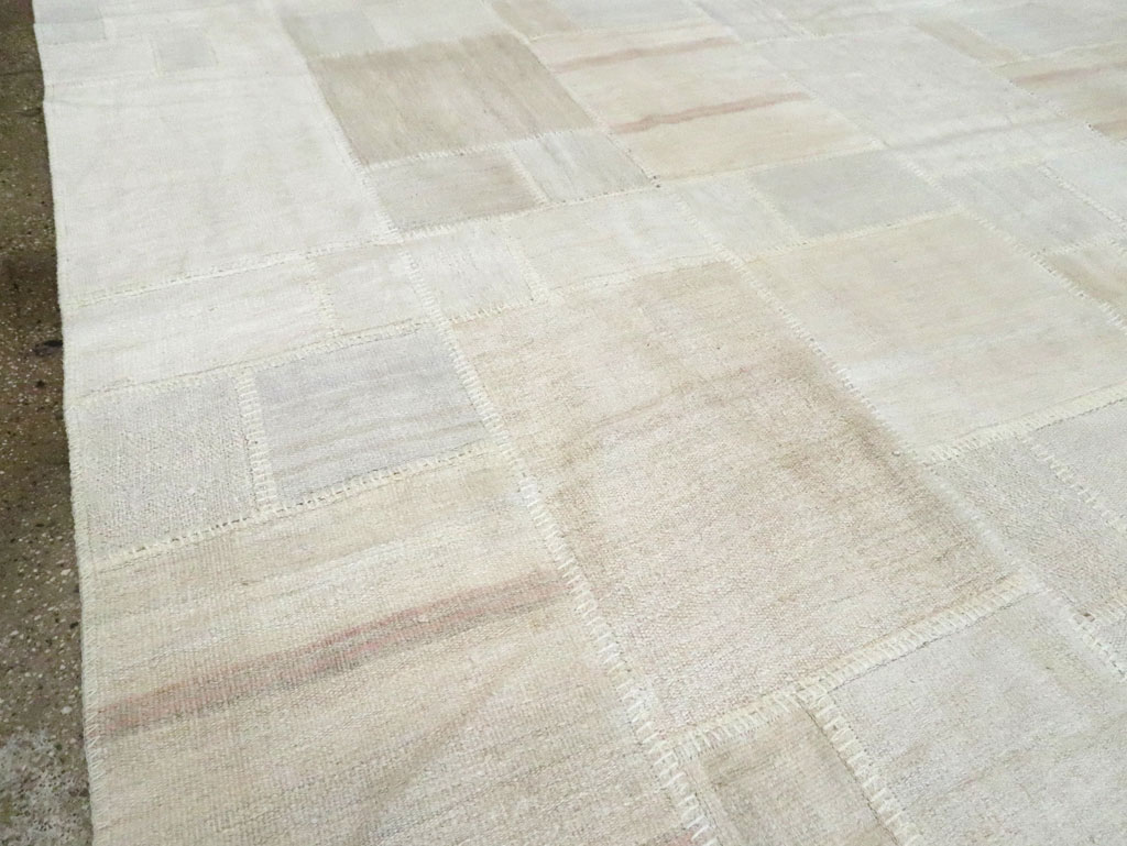 Modern Turkish Flatweave Kilim, No.30577 - Galerie Shabab