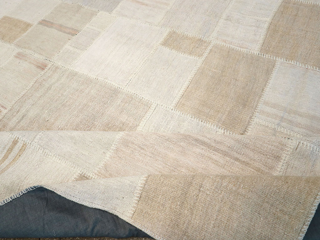 Modern Turkish Flatweave Kilim, No.30579 - Galerie Shabab