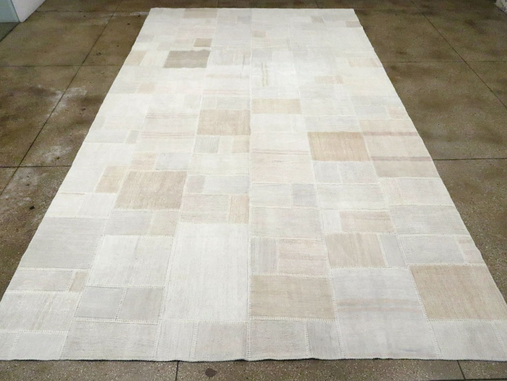 Contemporary Turkish Flatweave Kilim Patchwork Large Gallery Carpet, No.30580 - Galerie Shabab