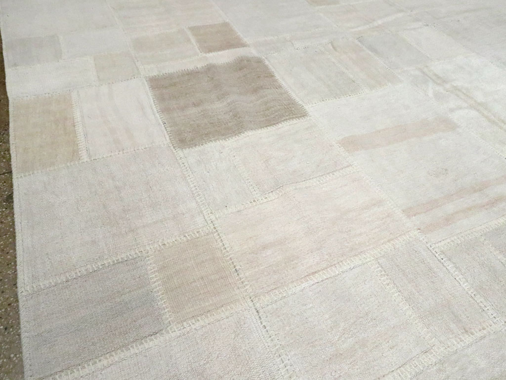 Contemporary Turkish Flatweave Kilim Patchwork Large Gallery Carpet, No.30580 - Galerie Shabab