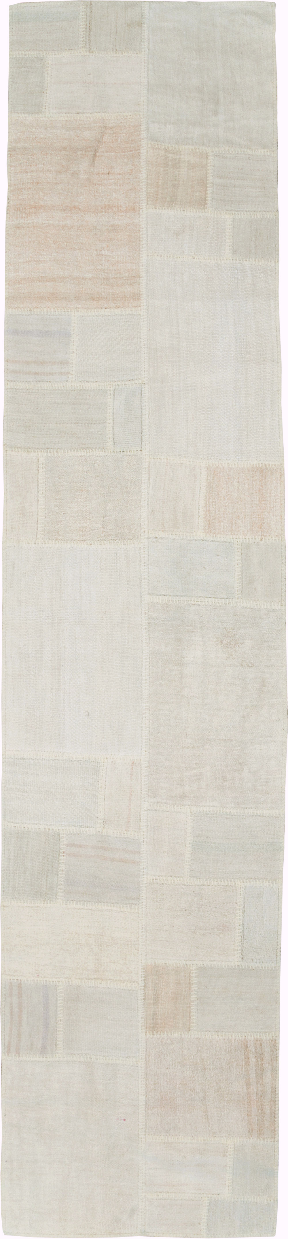 Contemporary Turkish Flatweave Kilim Patchwork Runner, No.30581 - Galerie Shabab