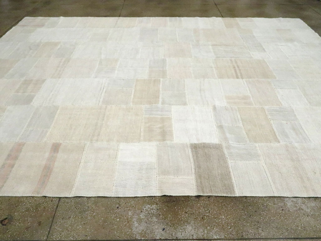 Modern Turkish Flatweave Kilim, No.30583 - Galerie Shabab